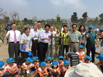屏東林務局辦理之植樹護林守護台灣活動(2)