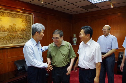 本署同仁歡送蕭檢察官退休(1)(JPG)
